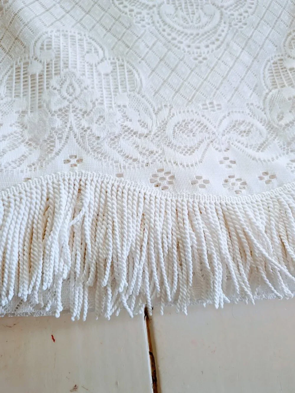 VTG Filet Crochet Lace Curtain Panel Valance White Dove Floral Fringe 176x46 BIG